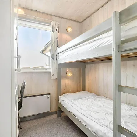 0073-romo-lakolk-172 *